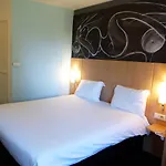 Ibis Paris Velizy 3*