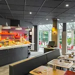 Ibis Paris Velizy 3*