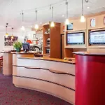 Ibis Paris Velizy 3*