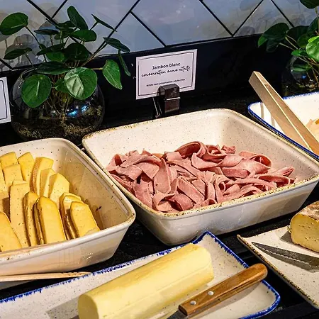 Hotel Ibis Paris Velizy 3*