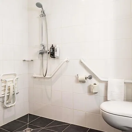 Ibis Paris Velizy Otel Meudon