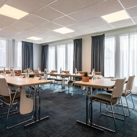 Ibis Paris Velizy 3* Meudon