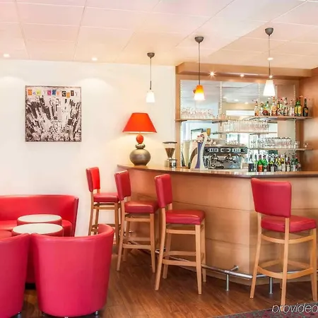 מלון Ibis Paris Velizy 3*